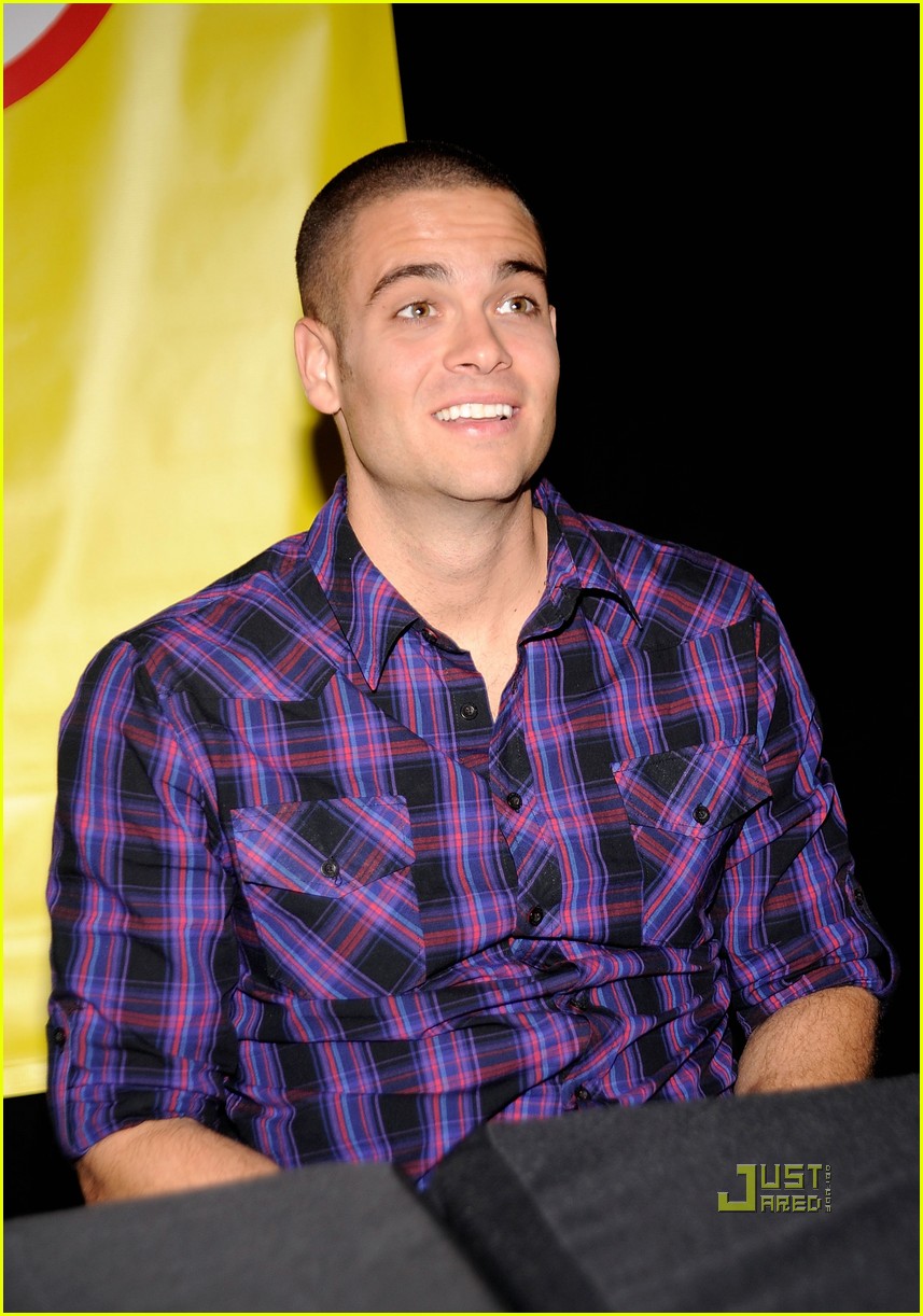 Mark Salling Interview Exclusive Photo 2331641 Glee