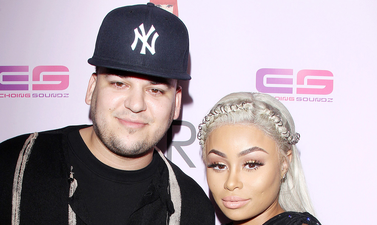 Rob Kardashian & Blac Chyna Instagram Posts Continue See New Comments