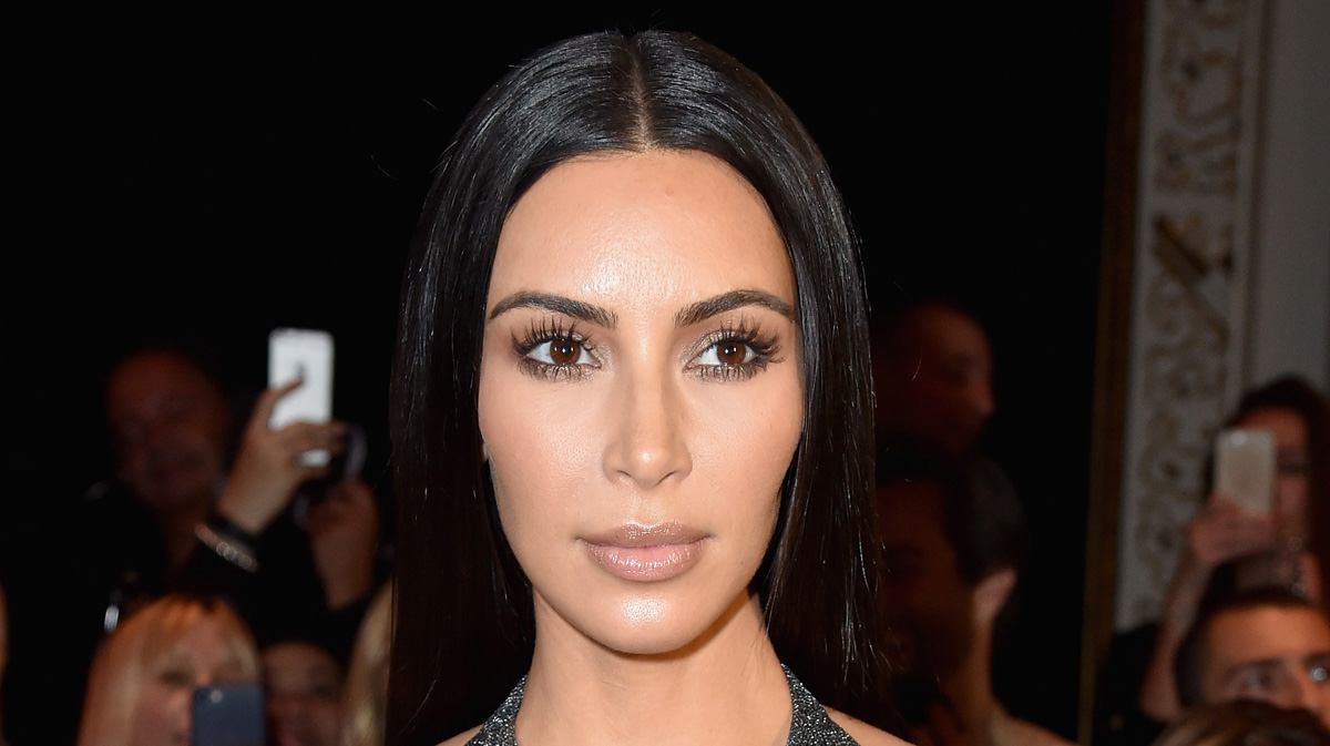 Kim Kardashian Returns to Social Media, Shares Photo of Family