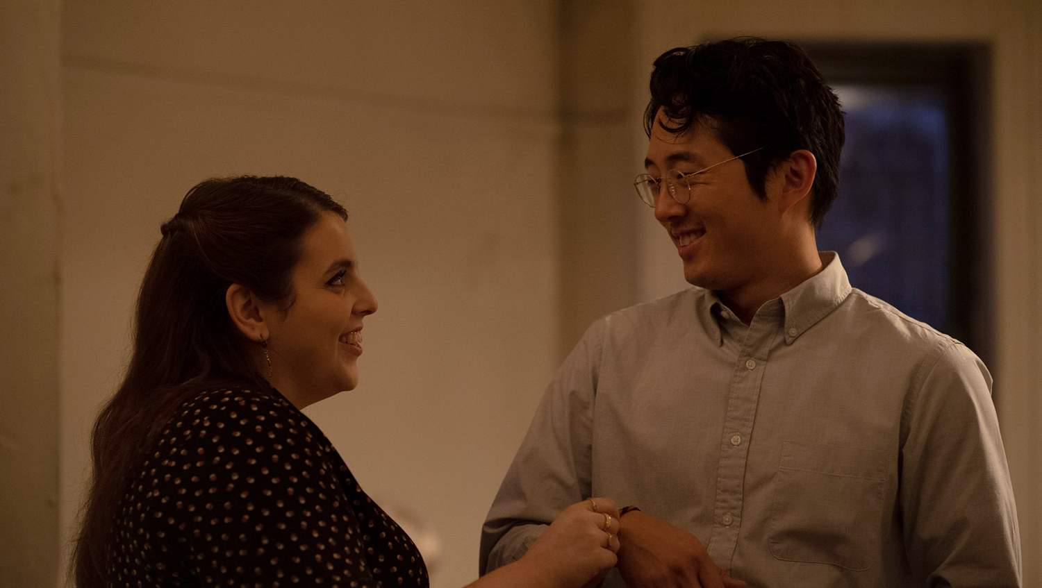 Beanie Feldstein & Steven Yeun Star in ‘The Humans,’ Based on the