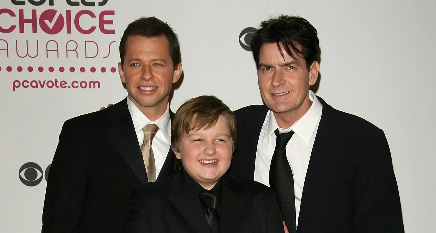 Wealthiest &apos;Two And a Half Men&apos; Stars Ranked Lowest to Highest (& the Richest Has a Net Worth of 0 Million!)