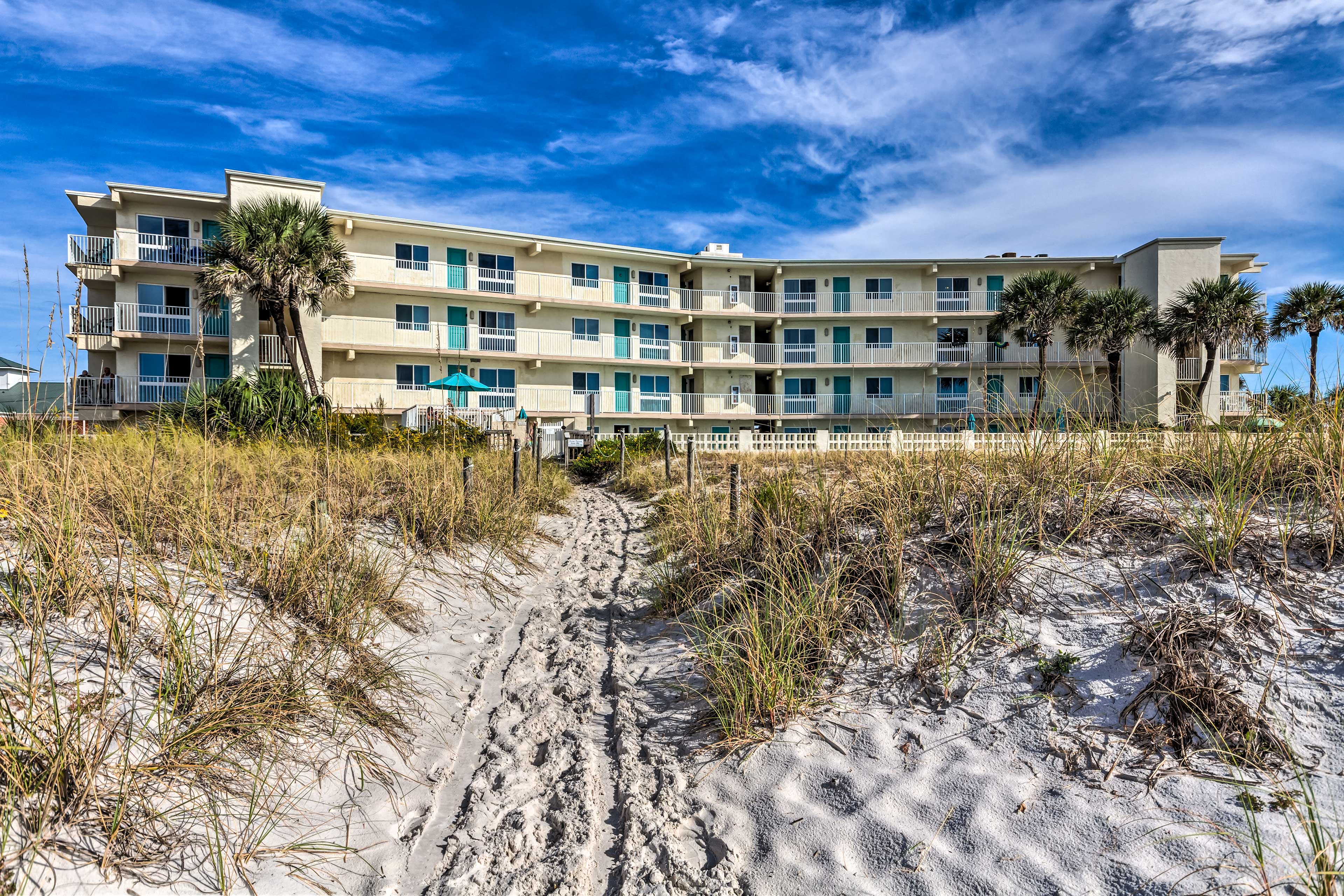 New! Okaloosa Island Condo Steps To The Ocean! in Okaloosa Island w