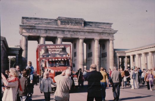 Jigsaw Puzzle Berlin 3 okt 1990 126 pieces Jigidi