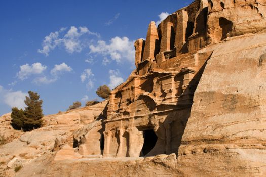 Solve Petra Jordan jigsaw puzzle online with 60 pieces