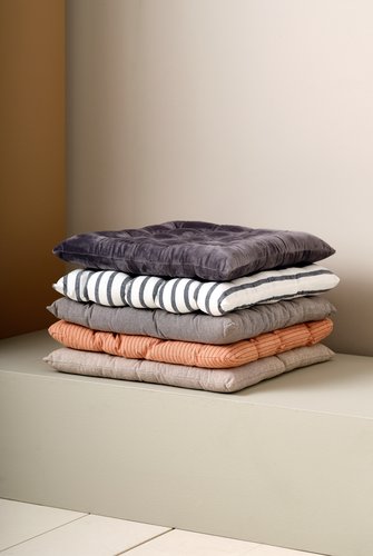 jysk stolsdyna Stolsdyna Hybenrose 38X38X4 Grå | Jysk