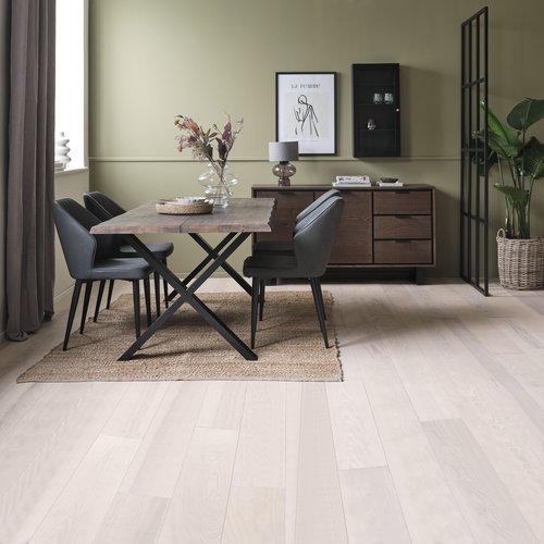 Aparador 2 puertas 3 cajones roble JYSK