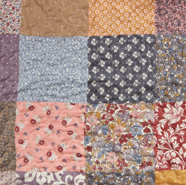 Quilted blanket INKALILJE 140x200 JYSK