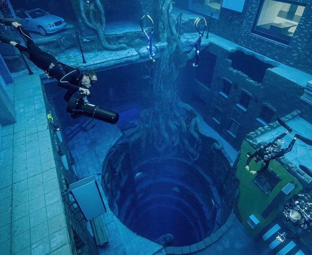The Deepest Pool in the World Is in Dubai