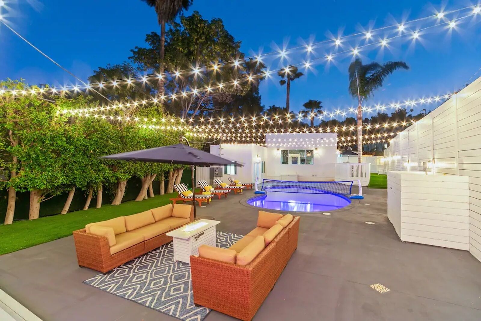 The 10 Best Airbnbs Near Universal Studios Hollywood