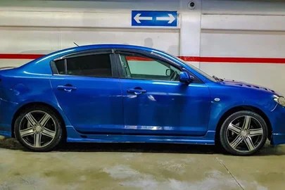2004' Mazda 3 M for sale. Rose Hill - Quatres Bornes,
