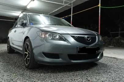 2004' Mazda 3 for sale. Grand Gaube, Mauritius
