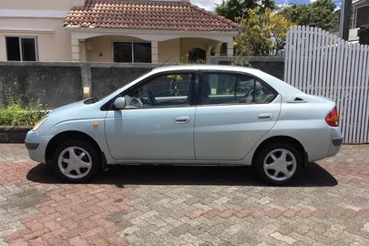 1998' Toyota Prius for sale. Rose Hill - Quatres Bornes, Mauritius