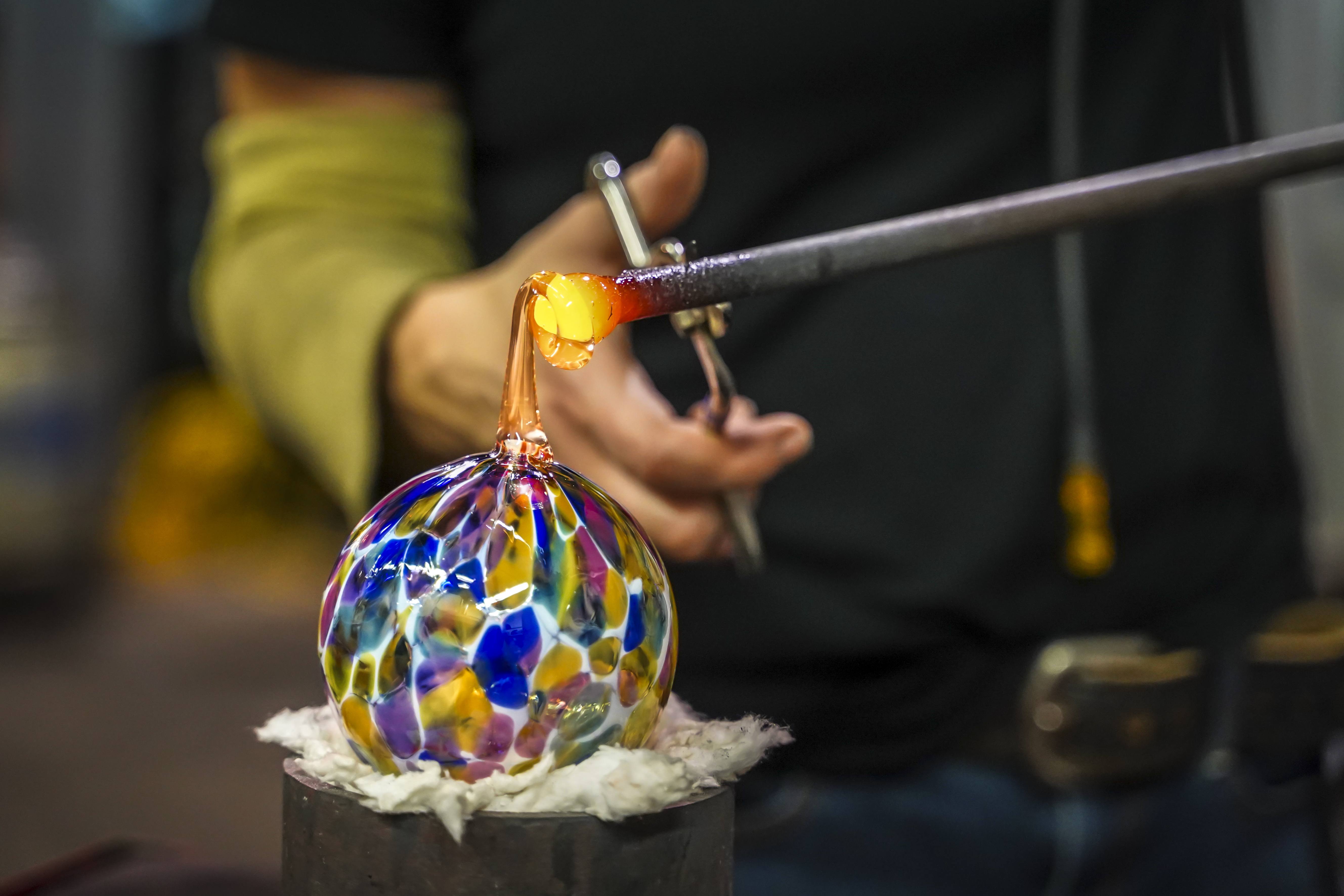 Glass Blowing top and unique activity in Mallorca 2021/22