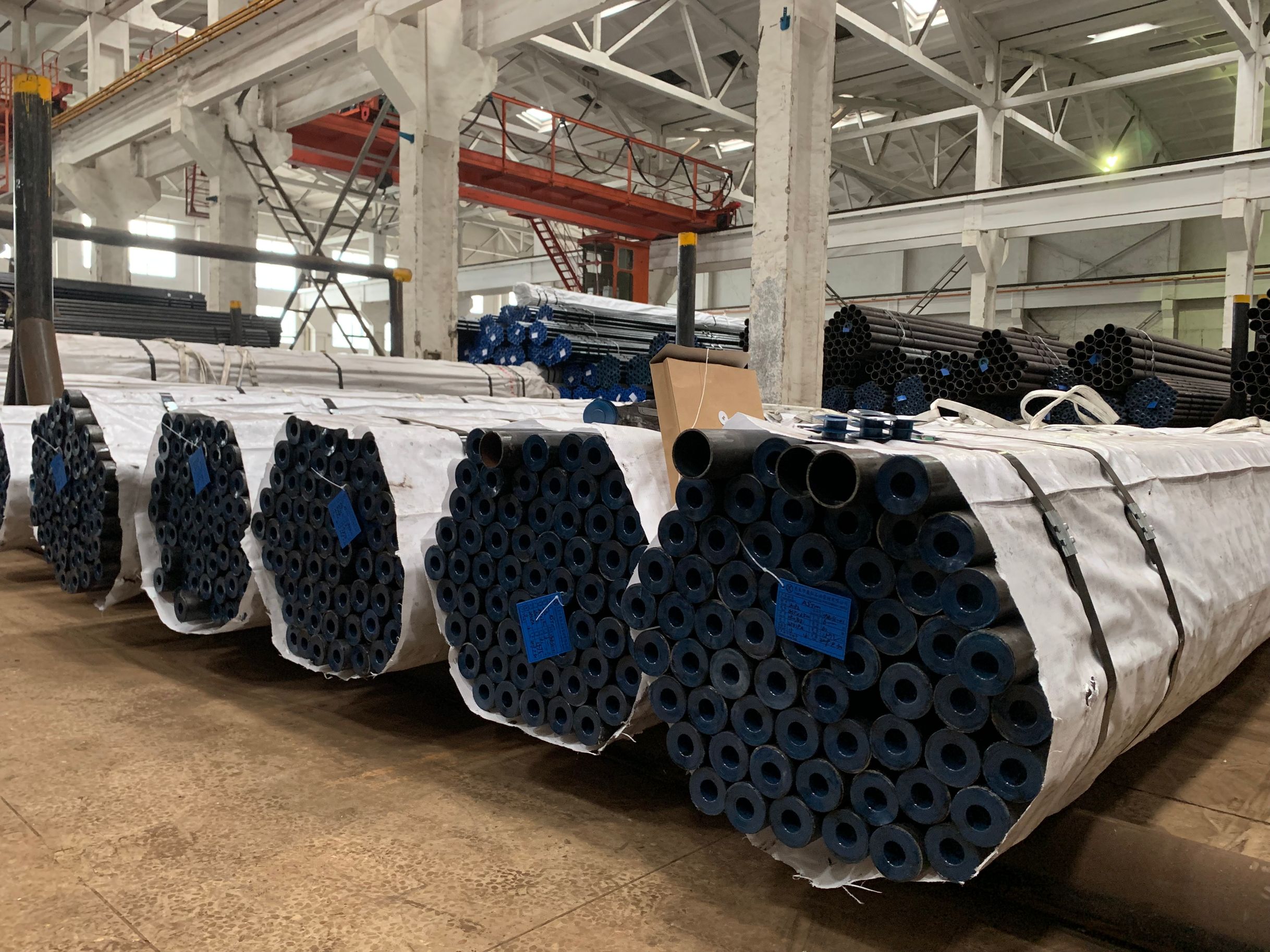 BOILER TUBES Boiler Tubes Seamless Pipes & Tubes Selangor, Kuala Lumpur