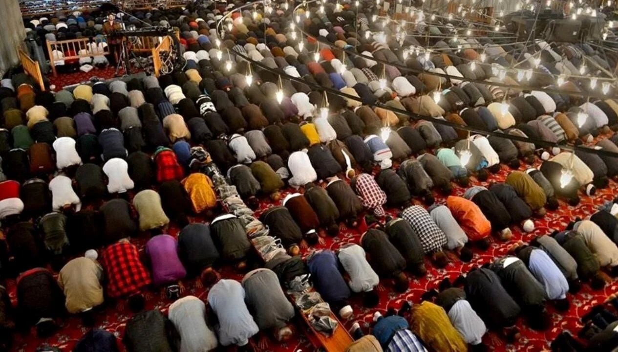 Cuma namazı saat kaçta kılınacak? 25 Nisan İstanbul-Ankara-İzmir cuma namazı saatleri