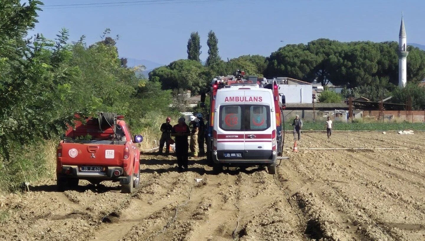 İzmir Torbalı'da eğitim uçağı düştü! Pilot adayı hayatını kaybetti