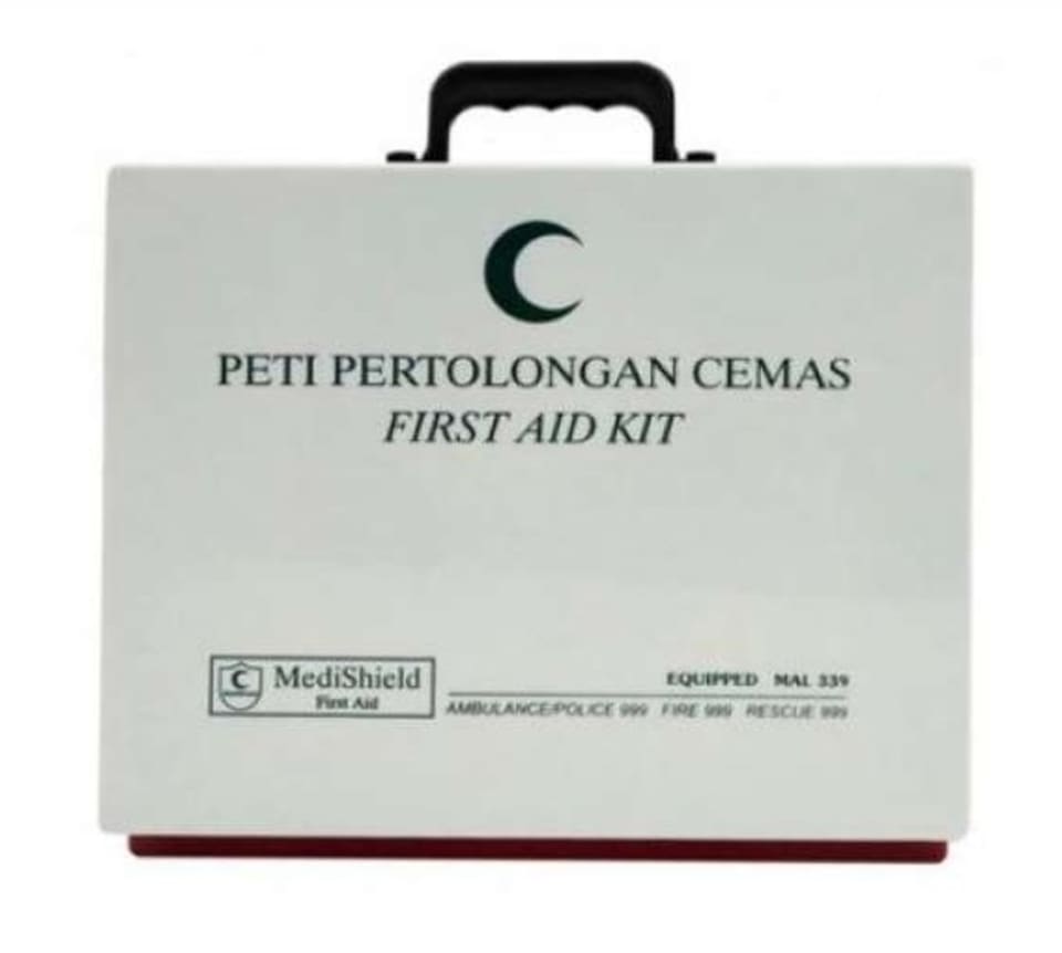 peti pertolongan cemas yang lengkap