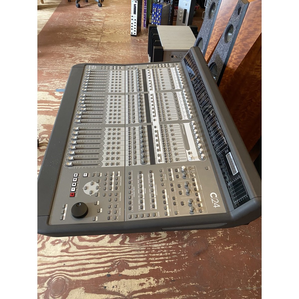 Dust cover behringer mx8000 caqweag