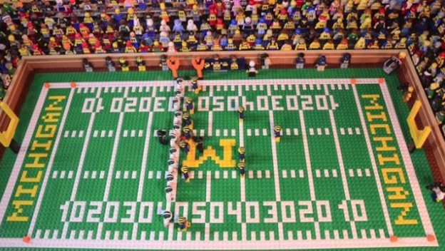 Fan recreates epic 2015 MichiganMichigan State ending with LEGOs