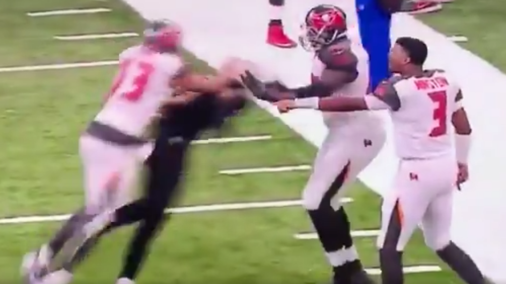 SaintsBucs fight sees Jameis Winston poke Marshon Lattimore, Mike