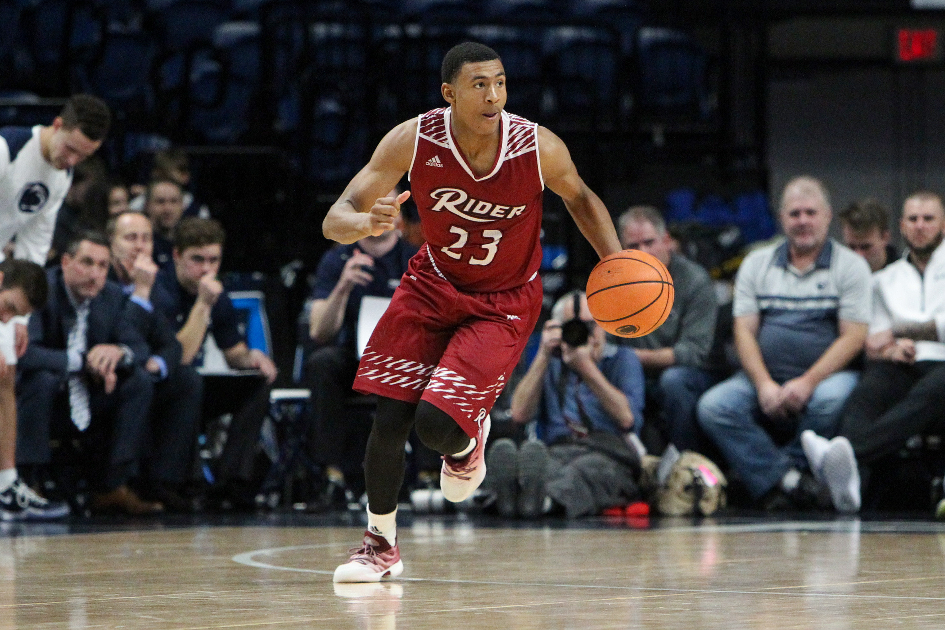 Longest NCAA Tournament droughts on the line during Championship Week