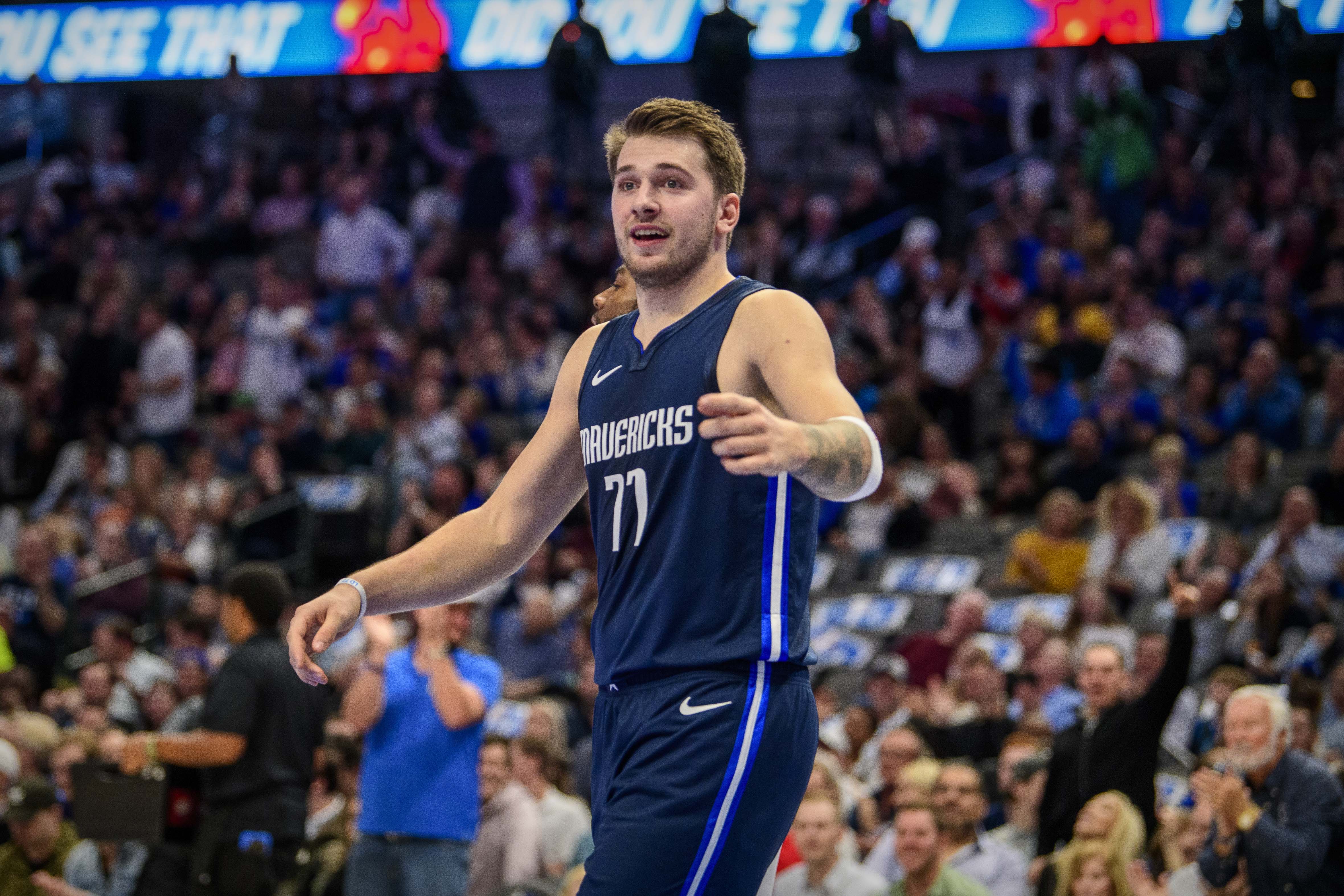 Luka Doncic nearly outscores Warriors in 1st half, and outdoes Warriors