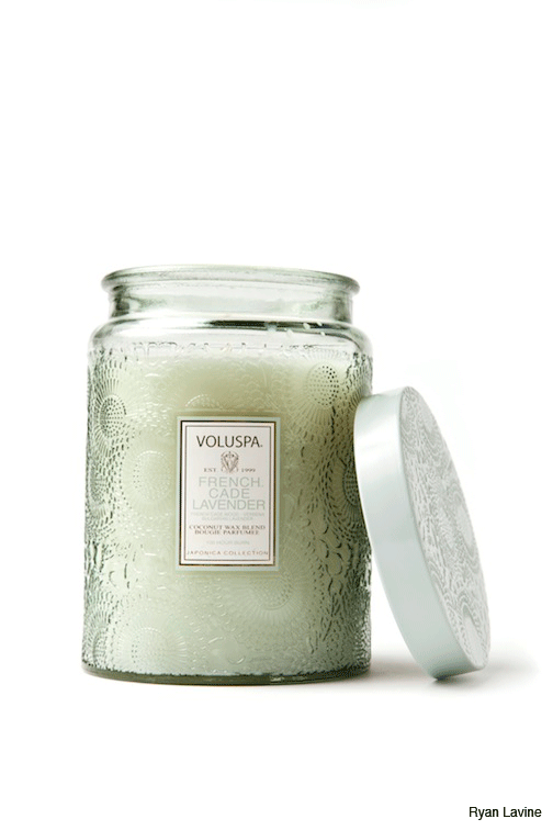 PHOTOS How to Use Spring's Mint Green Color Trend in Your Wedding