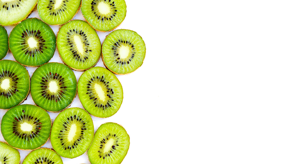 Why You Should Be Eating Kiwis Like Apples — Skin and All (Really