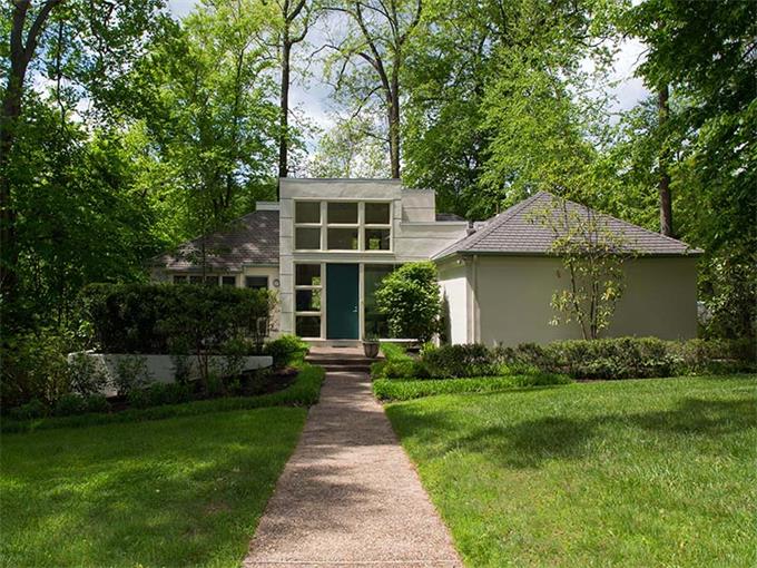 On the Market SunFriendly Main Line Home