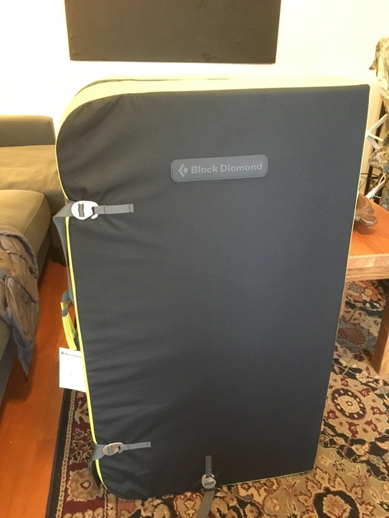 Black Diamond Impact Bouldering Crash Pad BRAND NEW (30 OFF) 140