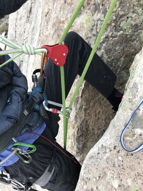Camp lift ascender for top rope solo