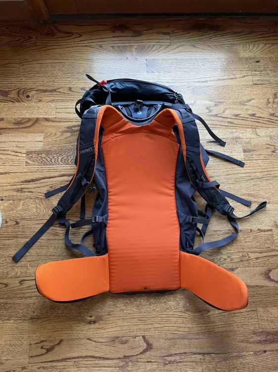 FS osprey mutant 38L M/L pack