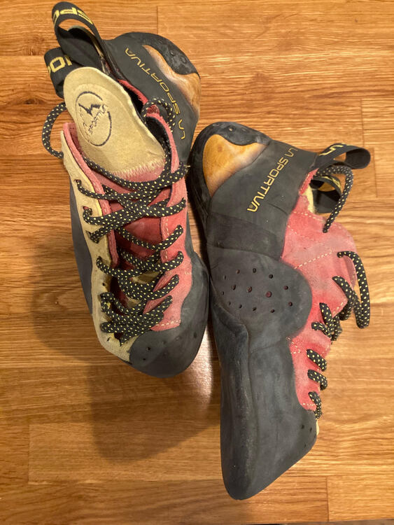 Climbing shoes for sale Thread Detail Lightweight Hiker