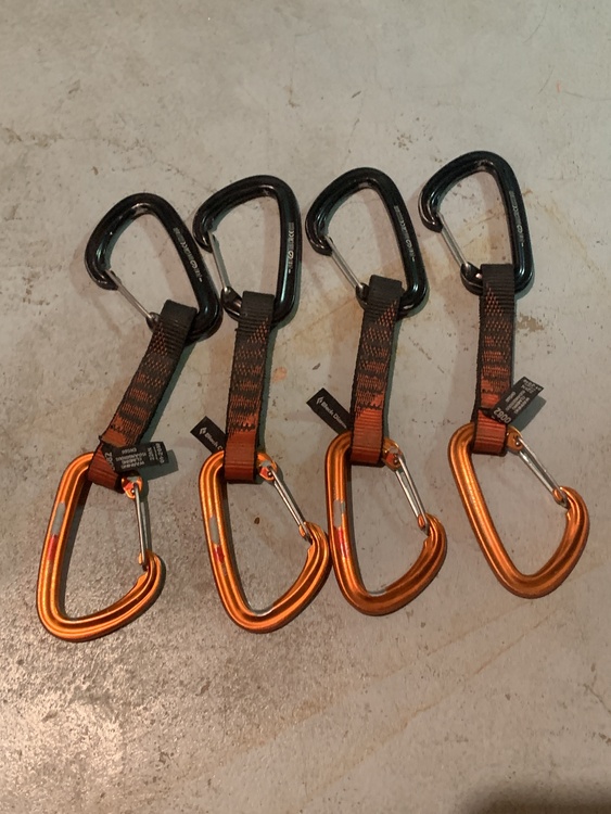 FS Alpine Draws, Quickdraws, Carabiners, Cams, Belay Gloves, Tent