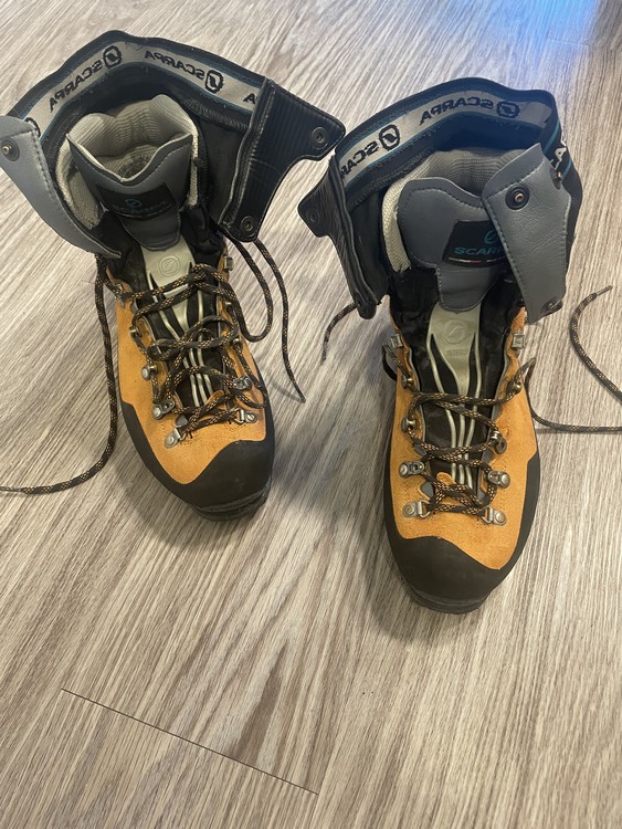 FS Ice climbing boots and tools