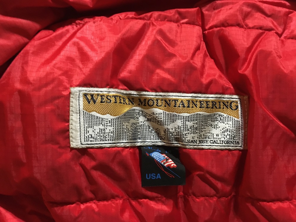 SOLD Western Mountaineering Bison Thread Detail Lightweight Hiker