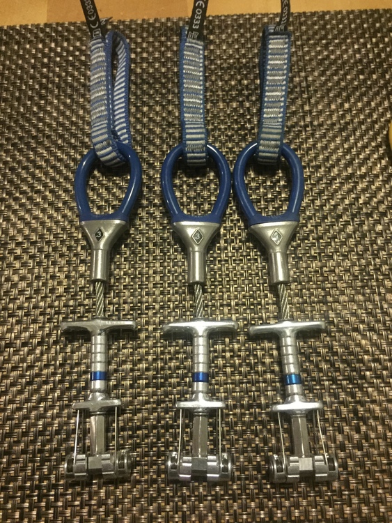 FS Black Diamond X4 sale, updated only 3 left 2 .4 and 1 .3