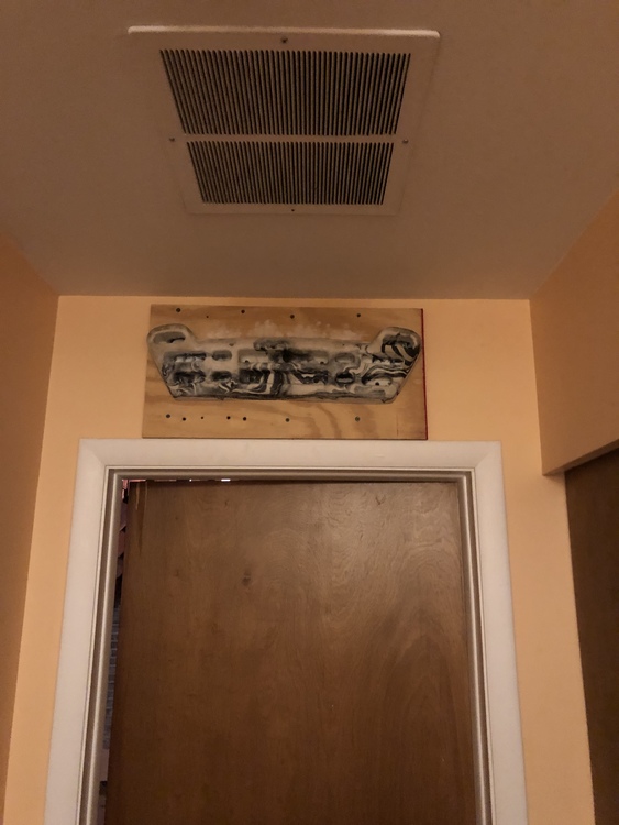 Pulley systems for above the door hangboards