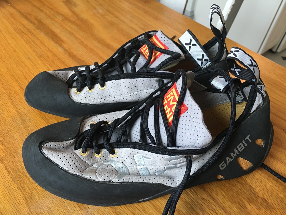 FS Five Ten Gambit men’s climbing shoes size 10. 50