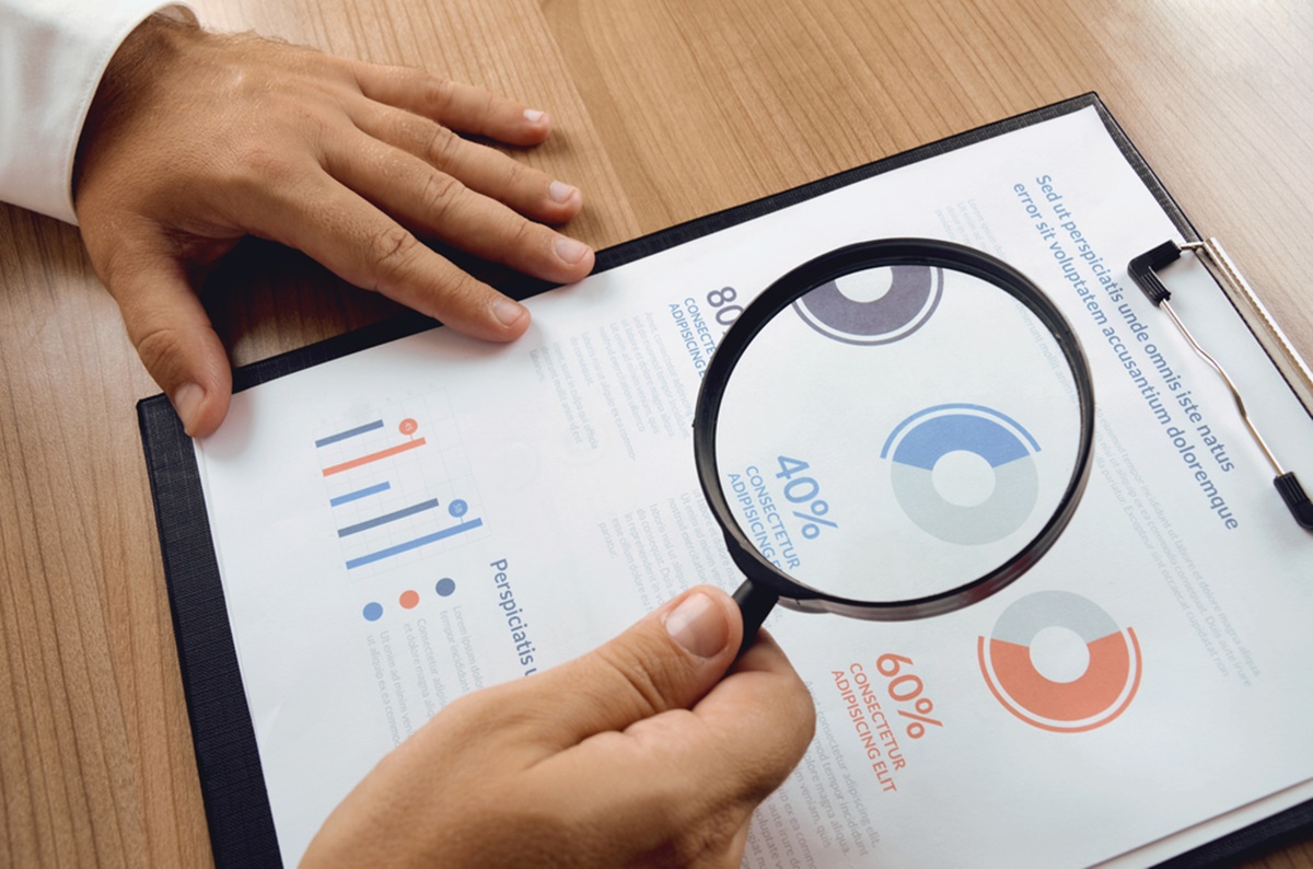 What is Market Research? How to Conduct Market Research Effectively?