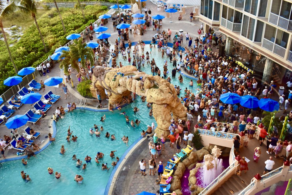 Skip the Snow and Spend a Long Weekend in Fort Myers This Winter