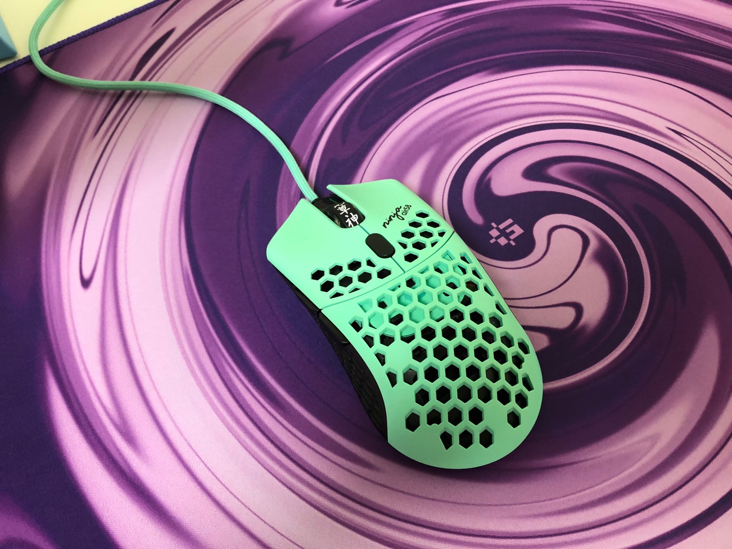 Finalmouse Air58 Ninja Cherry Blossom Blue 콜리(Colley)