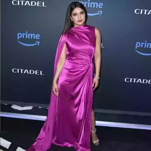 35 Hottest Female Celebrities Of All Time Fabbon