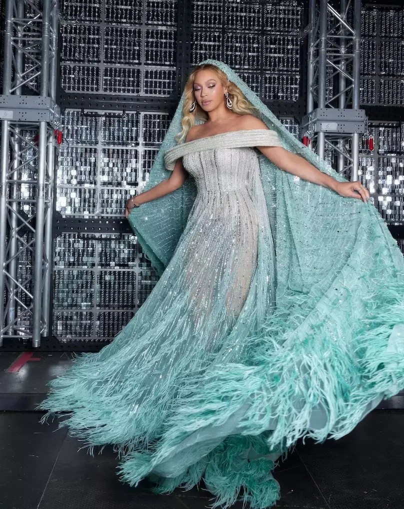 25 Best And Hottest Looks Of Beyonce Fabbon(04)