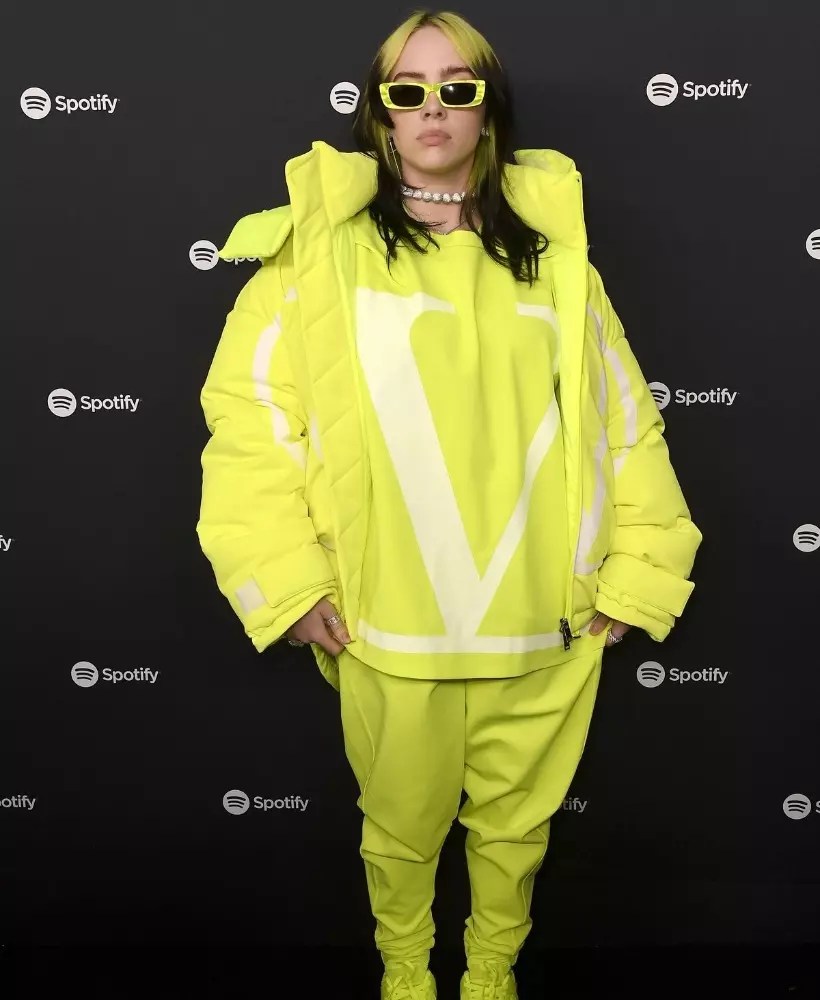 Billie Eilish Hot Photos And Looks Her 25 Best Moments Fabbon
