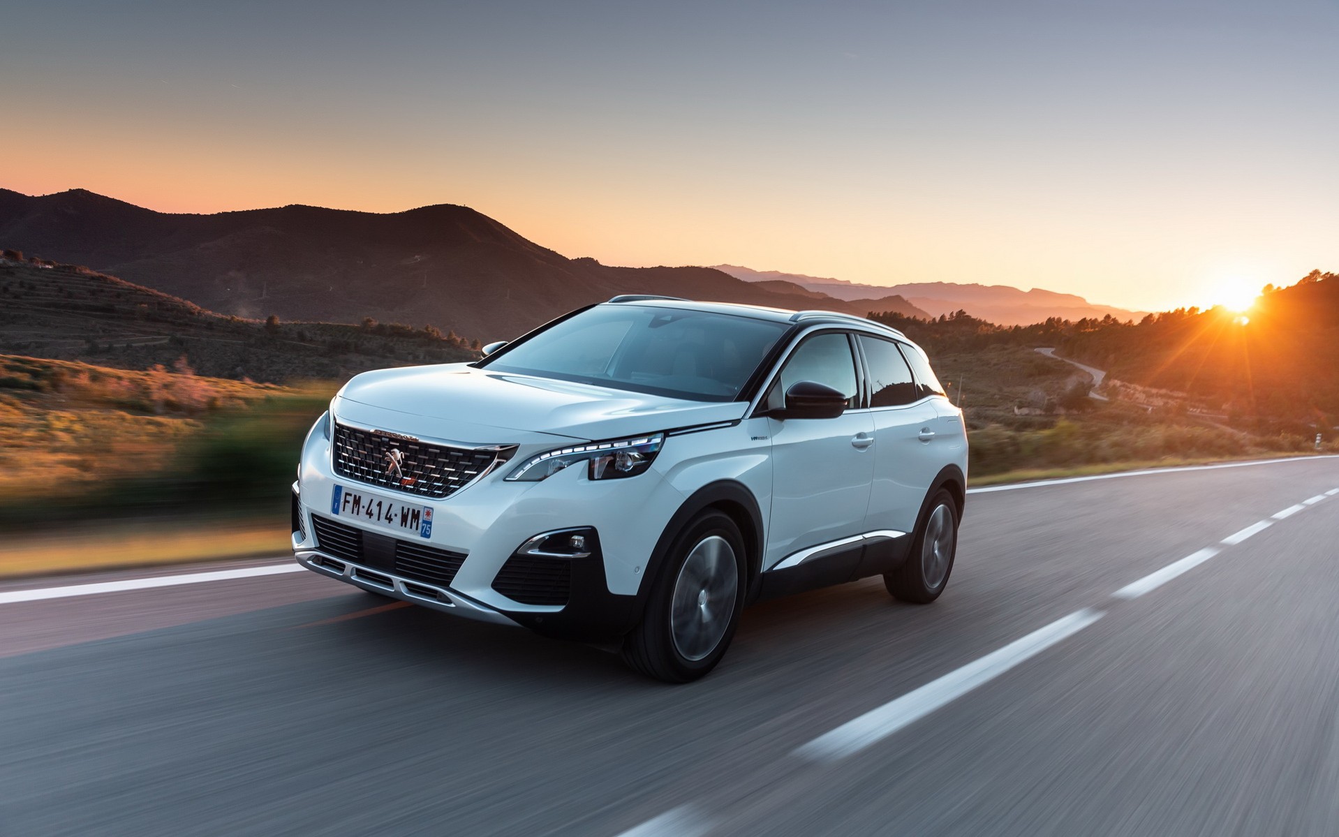 Peugeot 3008 Plugin Hybrid Με 300 ίππους και κατανάλωση 1,3 lt/100 km