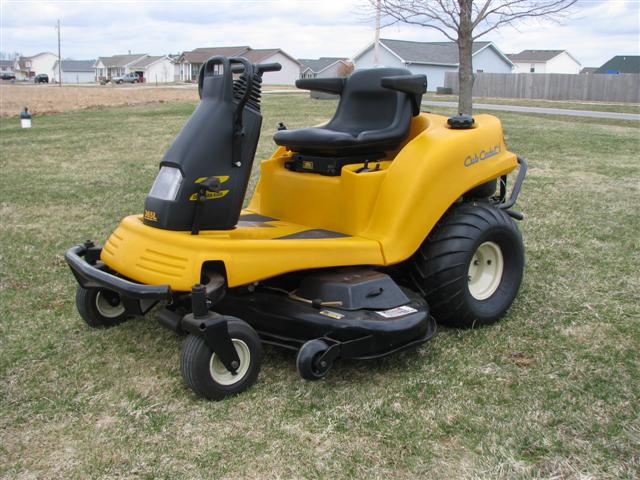 Why wont my Cub Cadet go forward or reverse? – Short-Facts