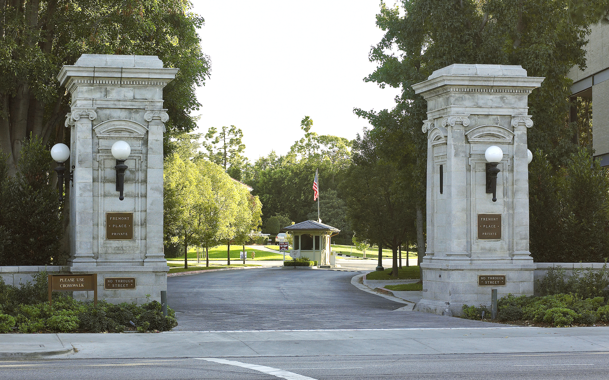 Historic Fremont Place Homes Sold and For Sale Larchmont Buzz