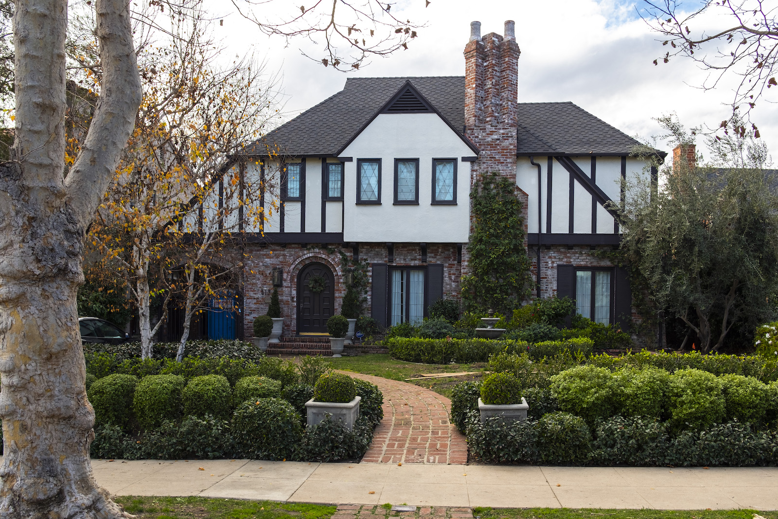 Historic Home Profile 413 North McCadden Place Larchmont Buzz