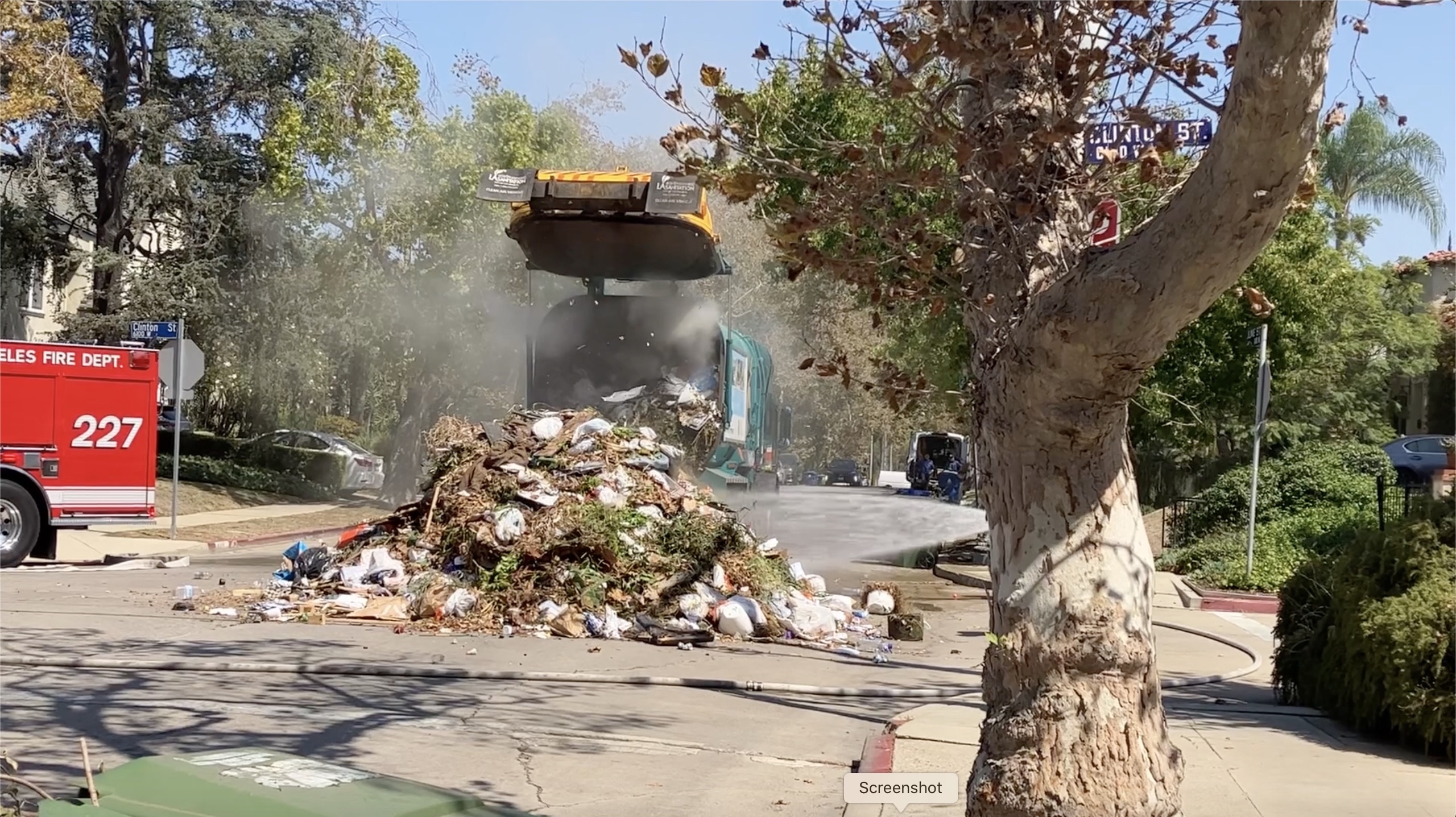 Trash Truck Fire Last Week Larchmont Buzz Hancock Park News